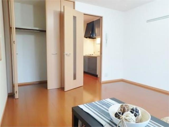 その他部屋・スペース　８帖の洋室です