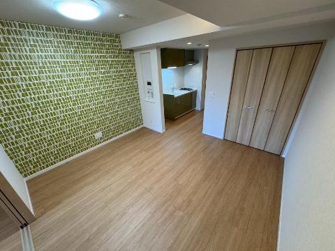 居室・リビング　室内