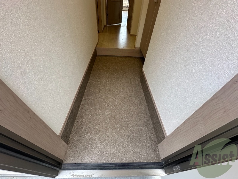 玄関　玄関の様子です。広く玄関が使えて嬉しいポイント