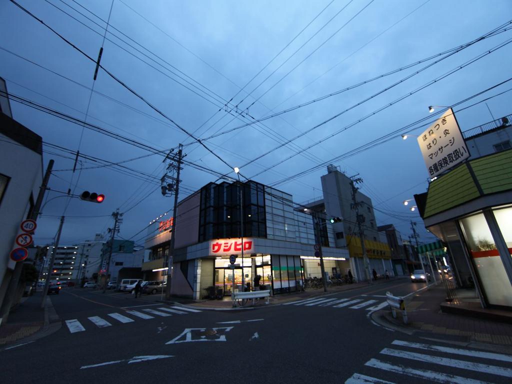 スーパー　ウシヒロ笠寺店 (スーパー)（スーパー）まで23m