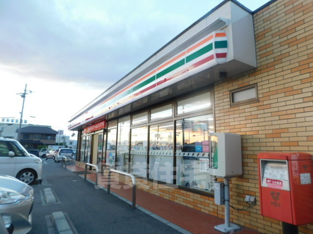 コンビニ　セブンイレブン　草津追分町店（コンビニ）まで622m