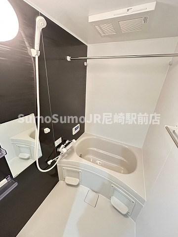 バス・シャワールーム　お風呂です