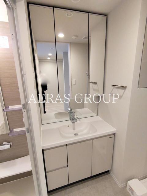 洗面設備　同仕様