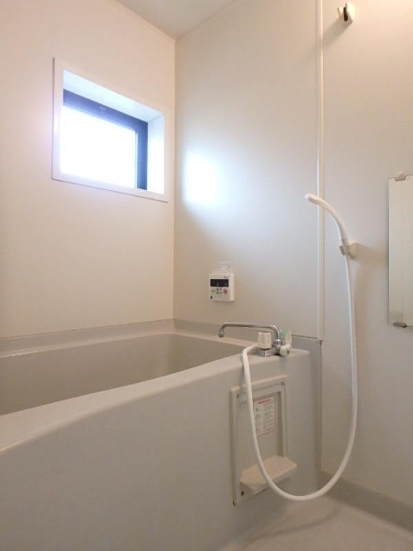 バス・シャワールーム　図面と現状に相違がある場合には現状を優先