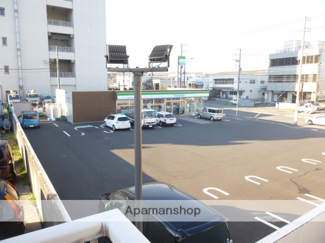 コンビニ　ファミリーマート　佐原四丁目店（コンビニ）まで273m