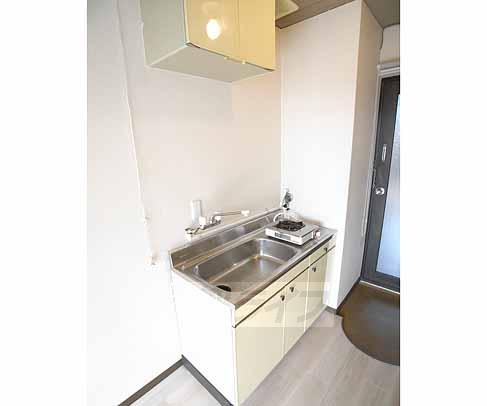 キッチン　キッチンです。