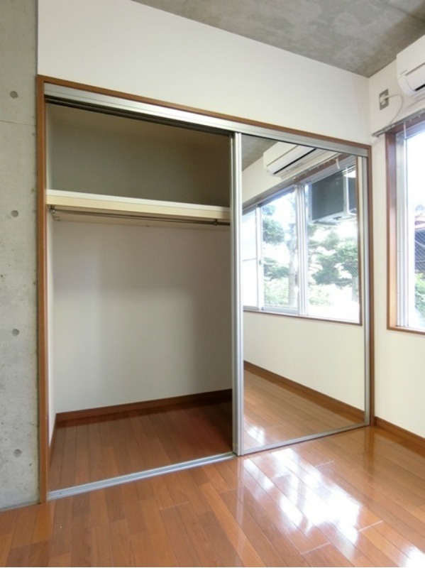 収納　図面と現状に相違がある場合には現状を優先