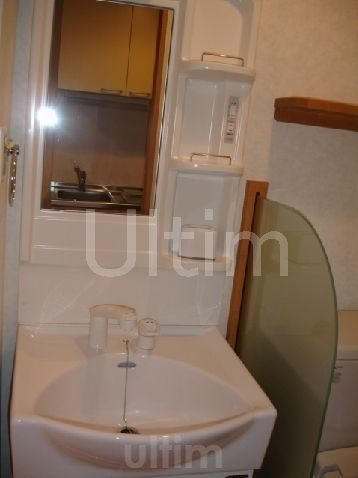洗面設備　※他のお部屋です、ご参考までに