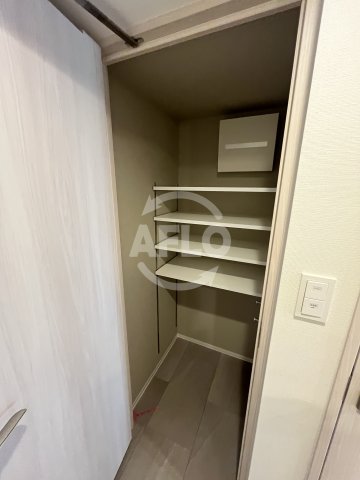 玄関　コンフォリア・リヴ東三国駅前ソルテラス　玄関