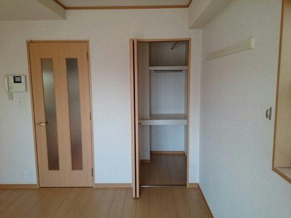 収納　クローゼット！