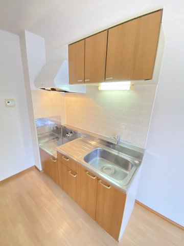 キッチン　※仕様が異なる場合がございます