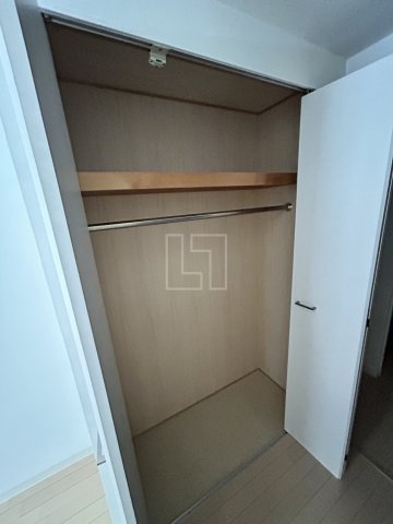 収納　アーデン谷町　クローゼット