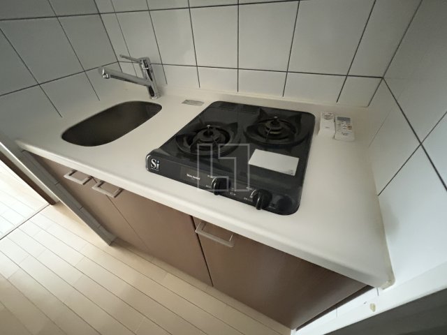 キッチン　アーデン谷町　システムキッチン