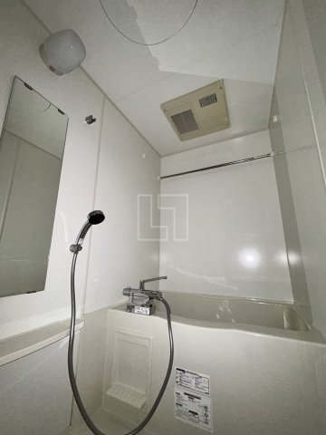 バス・シャワールーム　アーデン谷町　バスルーム