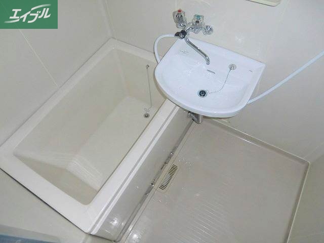 バス・シャワールーム　バス