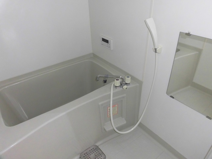 バス・シャワールーム　※室内画像は別号室のもの
