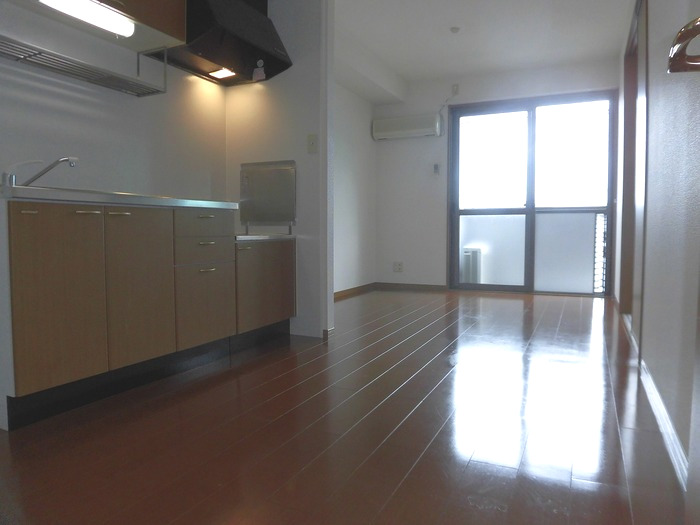 居室・リビング　※室内画像は別号室のもの