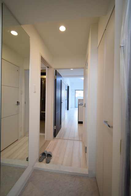 玄関　同タイプの写真です