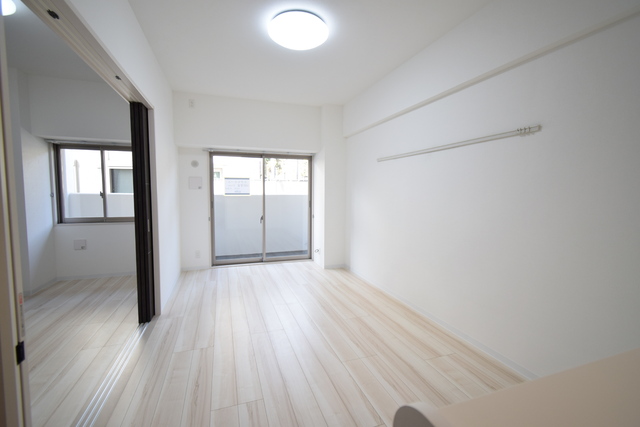 居室・リビング　同タイプの写真です