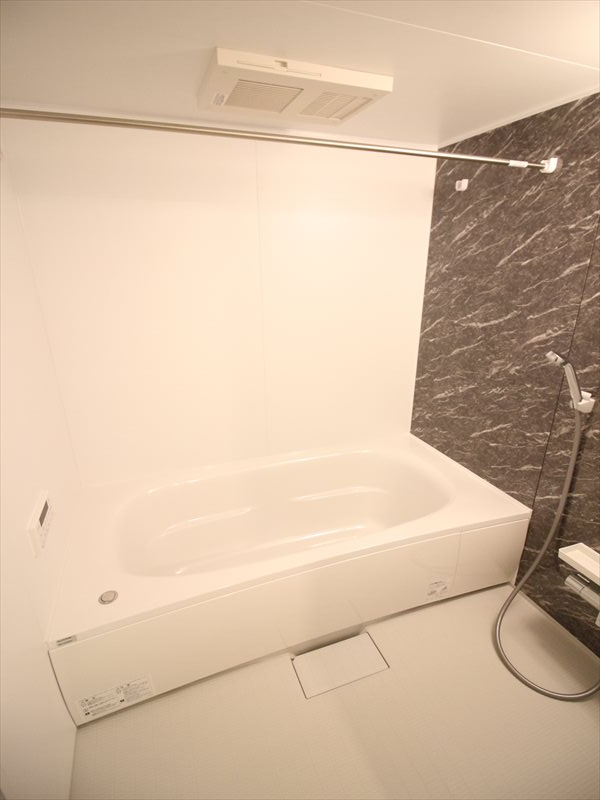 バス・シャワールーム　写真は同型別室