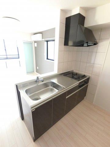 キッチン　※同タイプの写真です