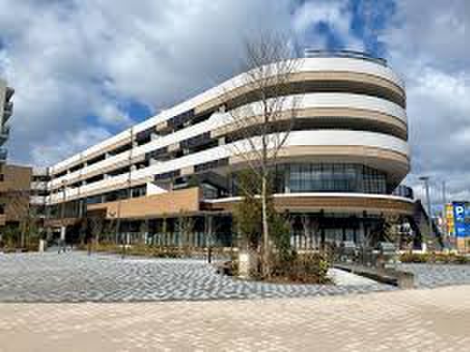 スーパー　阪急オアシス（スーパー）まで650m