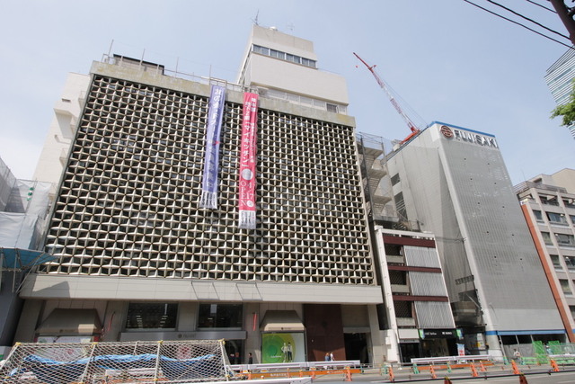 ショッピングセンター　藤崎本館（ショッピングセンター）まで497m