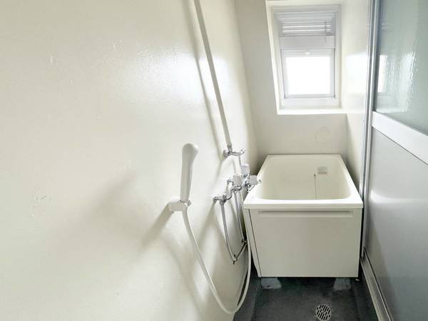 バス・シャワールーム　ビレッジハウスの同一物件・同一タイプの間取りの写真です