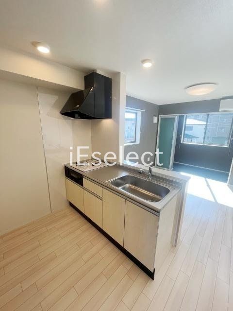 キッチン　ビルトインコンロのシステムキッチンでお料理快適?