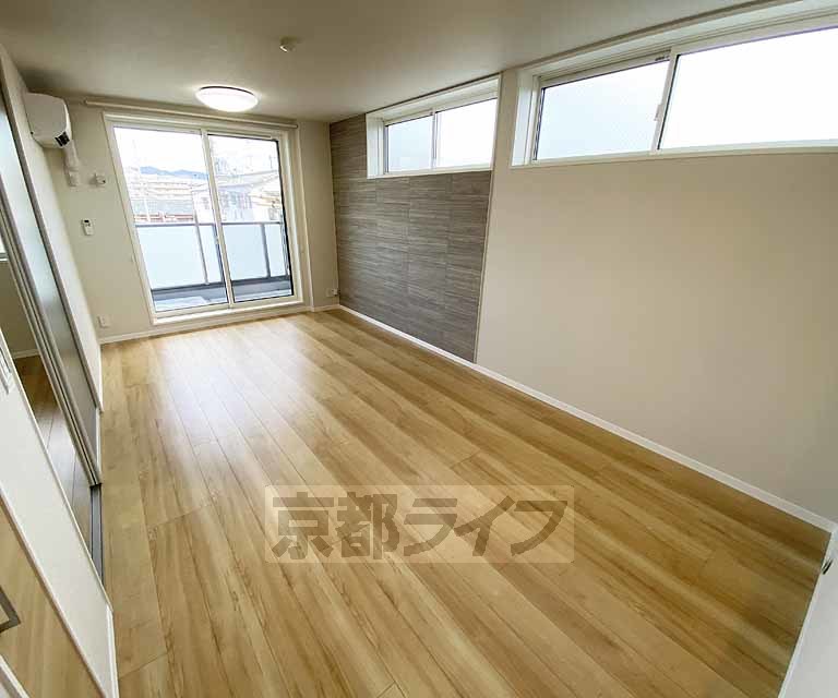 居室・リビング　２０２５年築、設備充実物件！