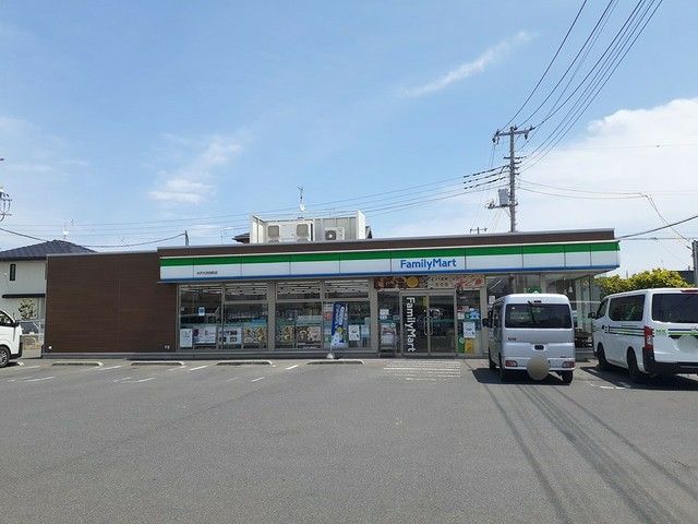 コンビニ　ファミリーマート　元吉田店（コンビニ）まで550m