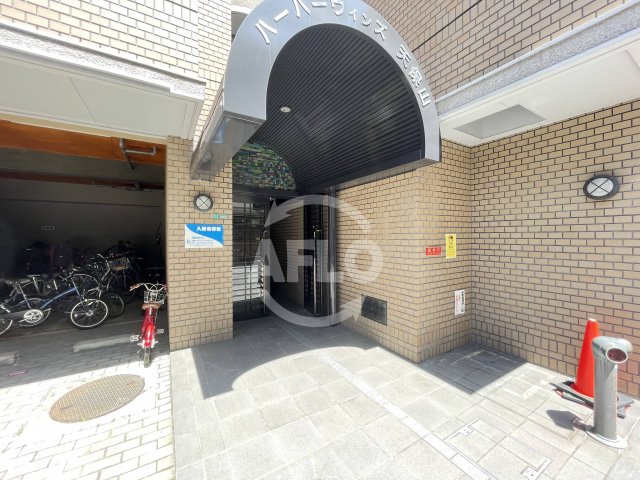 エントランス　ハーバーウィンズ天保山　エントランス