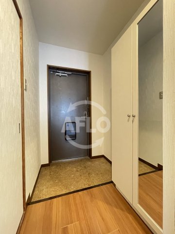 玄関　ハーバーウィンズ天保山