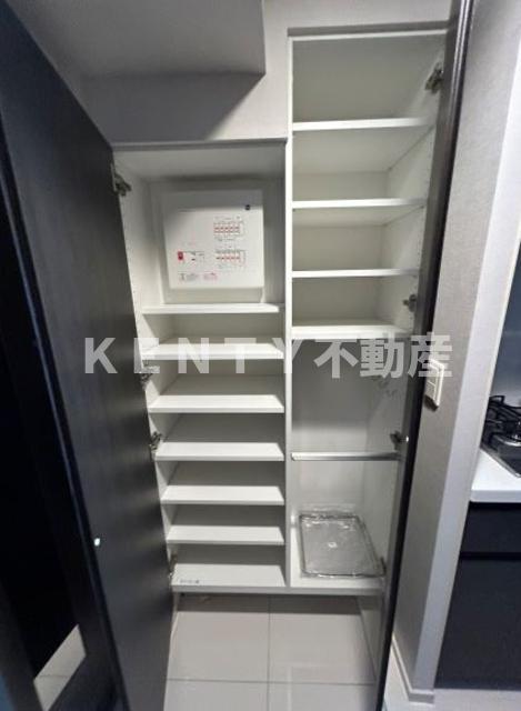 収納　たっぷりとした収納スペースです