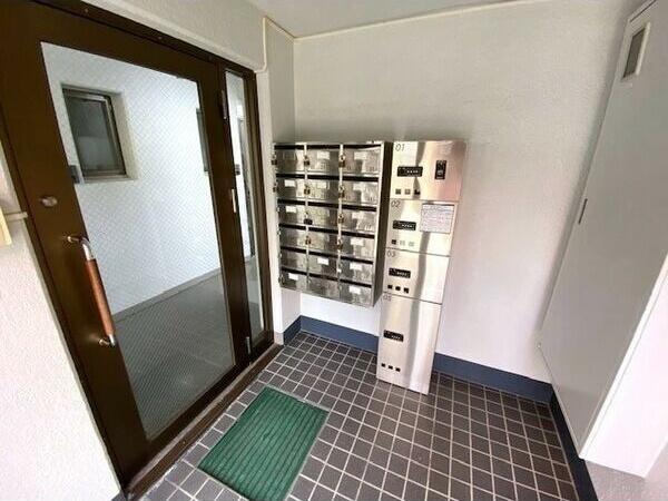 エントランス　エントランス部分