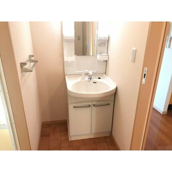 洗面設備　洗髪洗面化粧台