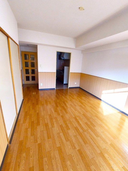 その他　ＬＤ＆独立型Ｋ３．６帖　和室６帖　バルコニー面　続き間で広々