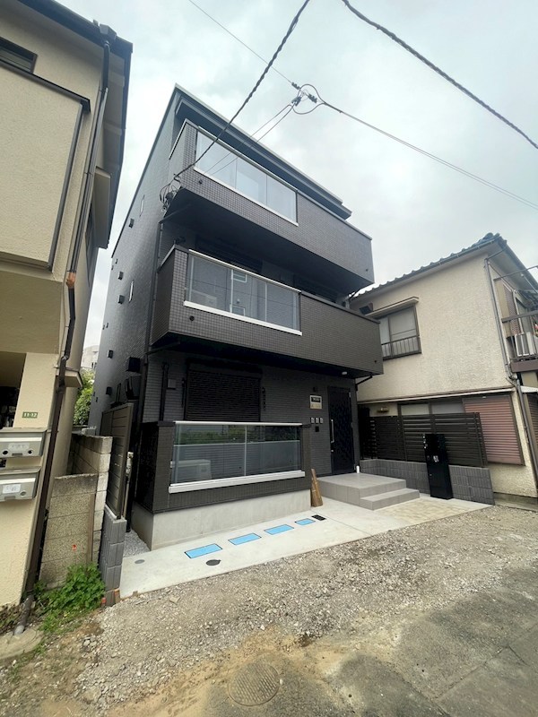 建物外観　落ち着きのある洗練された外観