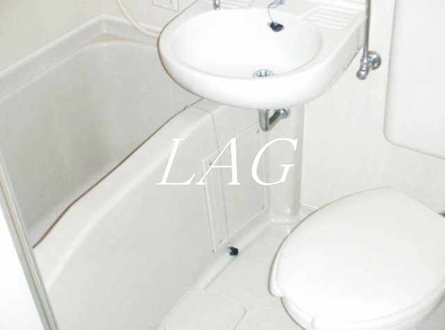 バス・シャワールーム　お風呂です。