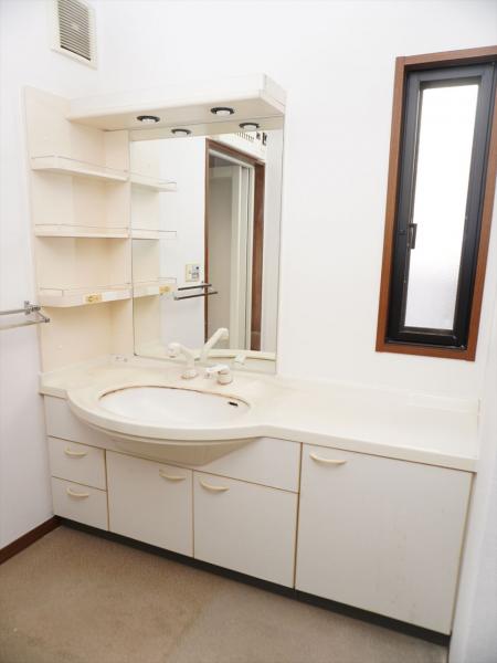 洗面設備　洗面所