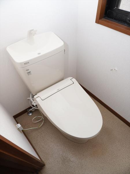 トイレ　トイレ