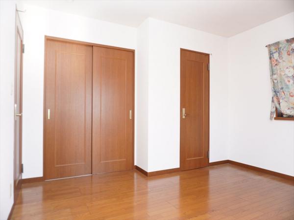 居室・リビング　内装