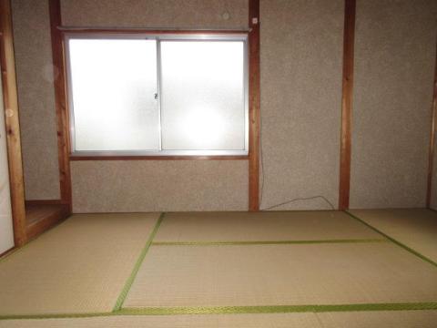 居室・リビング　室内