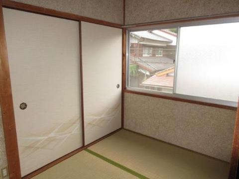 居室・リビング　室内