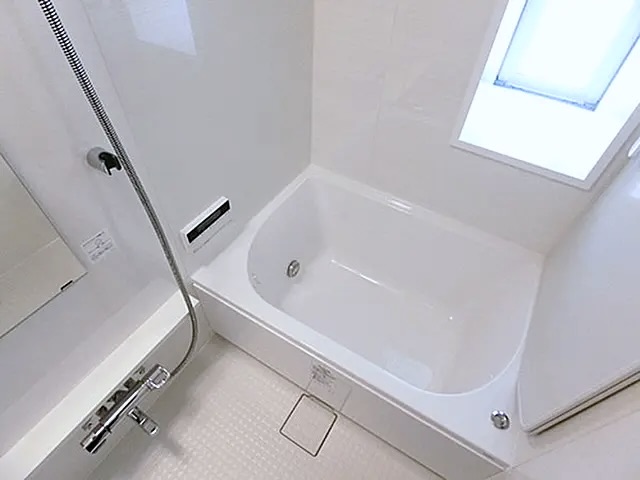 バス・シャワールーム　風呂