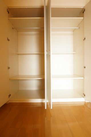 収納　クローゼット