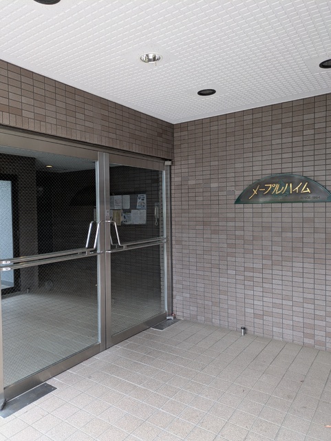 エントランス　建物入口
