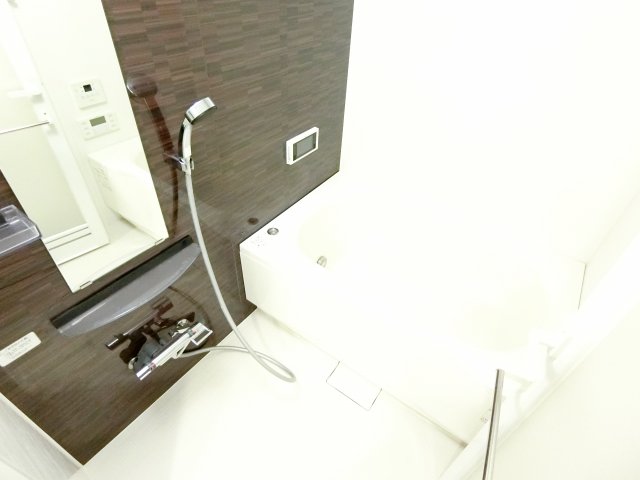 バス・シャワールーム　詳細は、RISUMO江坂本店→06-6155-7137まで♪