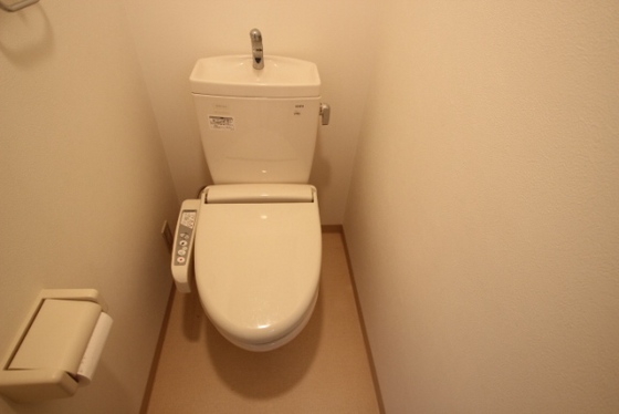 トイレ　※別部屋の写真です