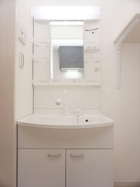 洗面設備　洗面所